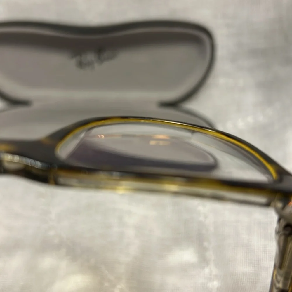Ray-Ban frames with case